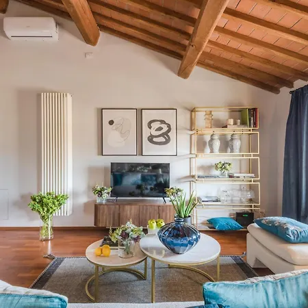 De Nobili Penthouse With Elevator In